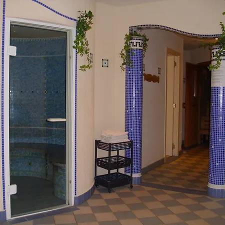 Waldschloesschen Hotell 2*