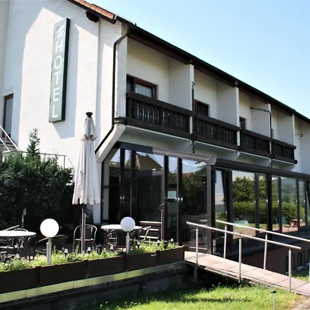 Waldschloesschen Hotel
