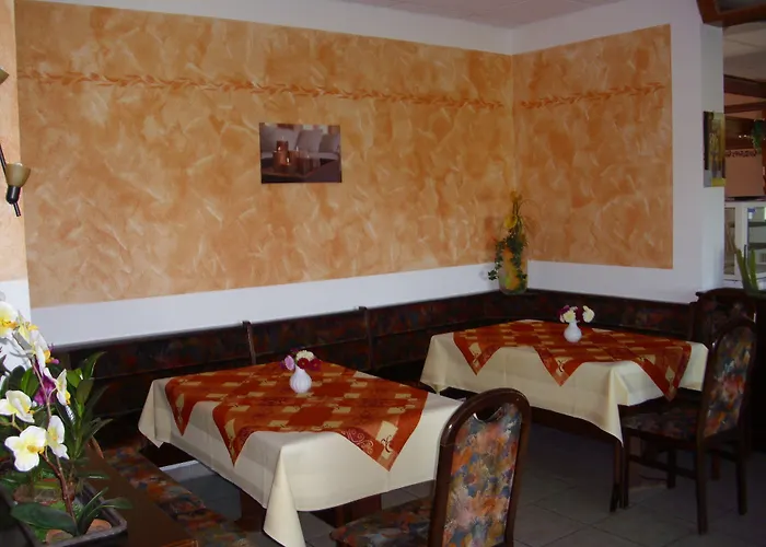 Waldschloesschen Hotel 2*